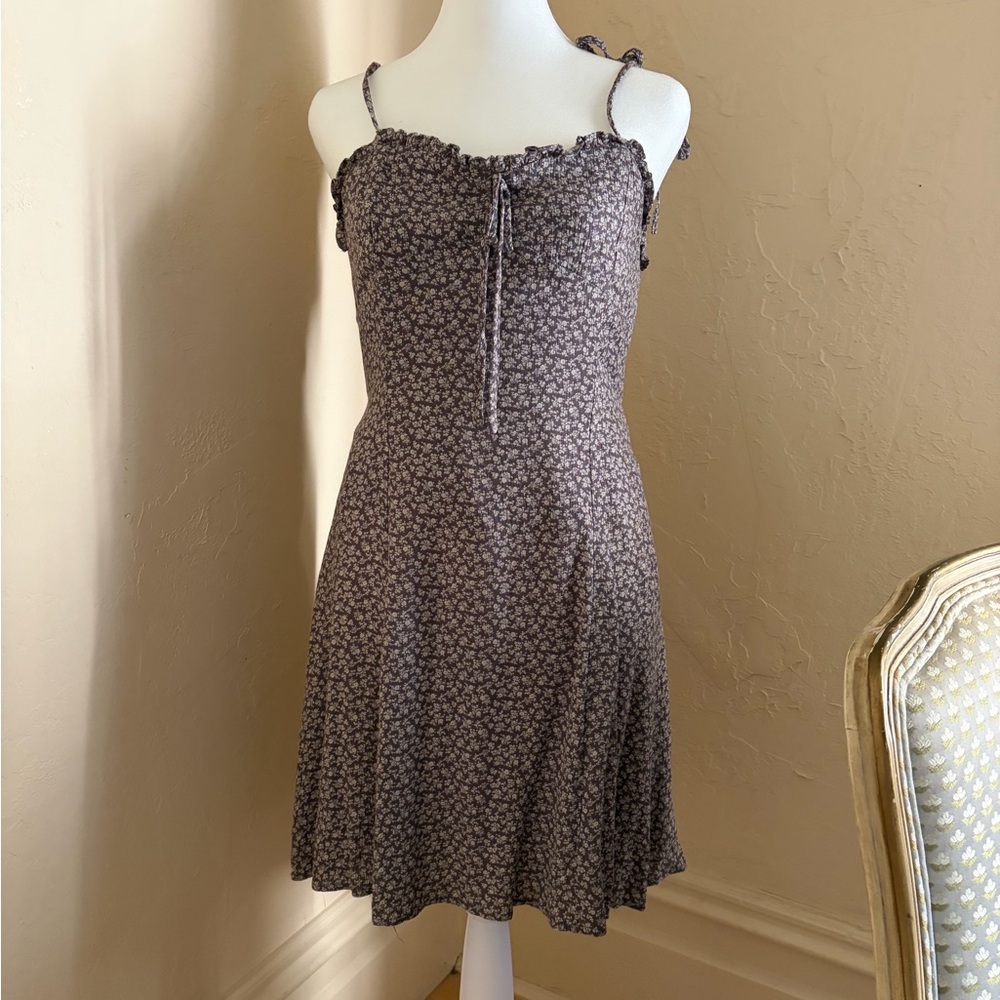 Floral Spaghetti Strap Dress in mauve / lilac
